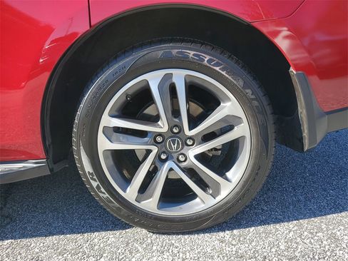 Used 2018 Acura MDX FWD w/ Advance Package image 11