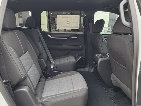 New 2026 GMC Acadia Elevation image 44