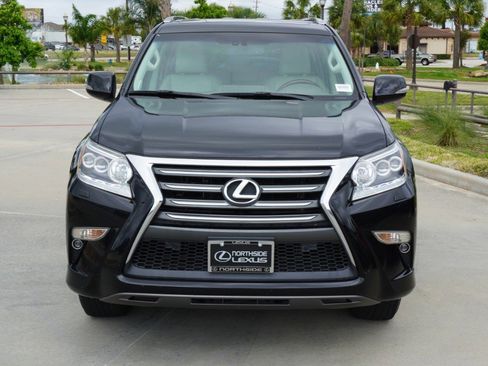 Used 2015 Lexus GX 460 w/ Premium Package image 3