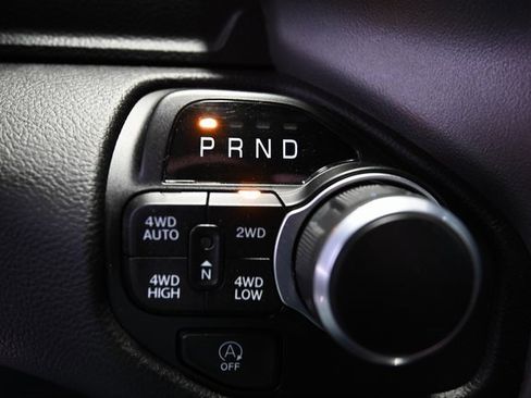 Used 2022 RAM 1500 Big Horn image 25