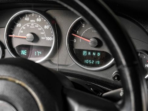 Used 2011 Jeep Wrangler Unlimited Sport image 17