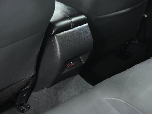 Used 2024 Nissan Altima 2.5 SV image 21