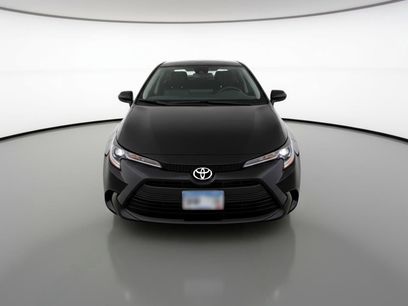 Used 2025 Toyota Corolla LE