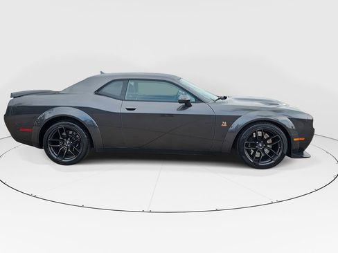 Used 2019 Dodge Challenger R/T Scat Pack image 2