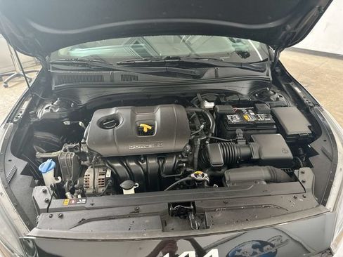 Certified 2023 Kia Forte LXS w/ LXS Technology Package FWD image 19