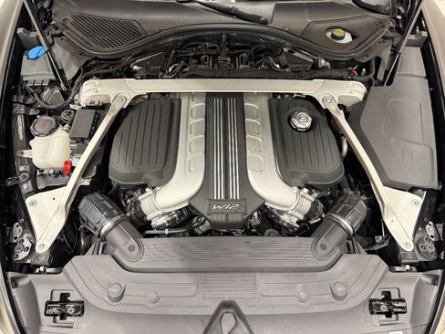 Used 2021 Bentley Continental GT AWD/4WD image 34