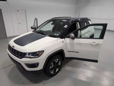Used 2018 Jeep Compass Trailhawk w/ Leather Interior Group image 16