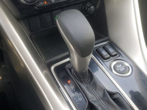 Used 2024 Mitsubishi Eclipse Cross LE AWD/4WD image 21