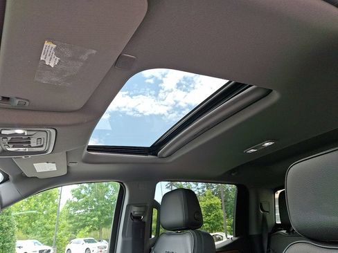 Used 2022 GMC Sierra 1500 Denali w/ Denali Reserve Package AWD/4WD image 14