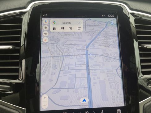 Used 2023 Volvo XC90 B6 Plus w/ Protection Package image 17