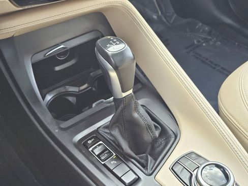 Used 2017 BMW X1 sDrive28i image 10