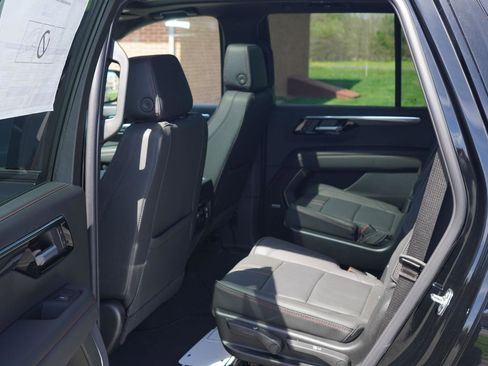 New 2026 Chevrolet Tahoe RST w/ RST Capability Package AWD/4WD image 29