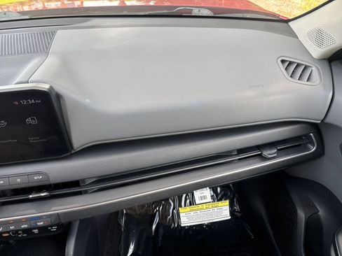 Used 2025 Kia K4 FWD image 37