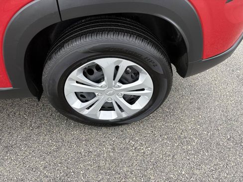 Used 2026 Chevrolet Trax LS FWD image 54