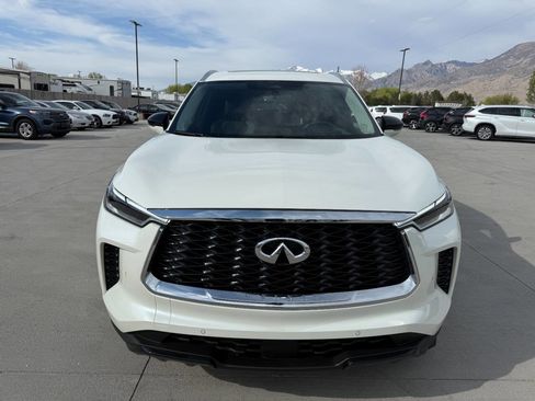 Used 2025 INFINITI QX60 Luxe w/ Vision Package AWD/4WD image 8