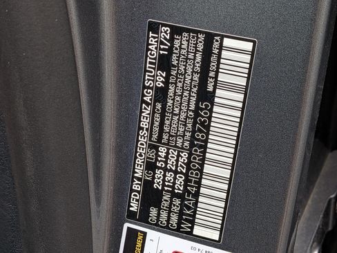 Used 2024 Mercedes-Benz C 300 4MATIC Sedan image 23