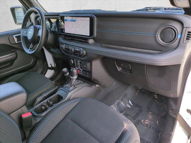 Used 2024 Jeep Wrangler Unlimited Rubicon 4xe AWD/4WD image 20