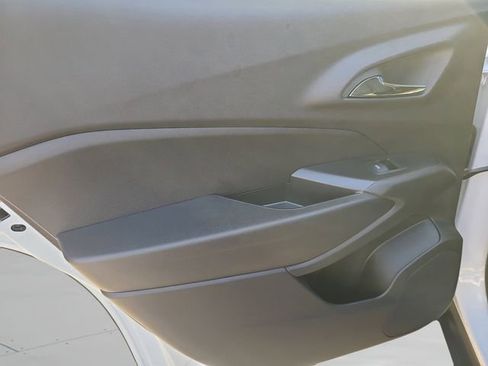 New 2026 Chevrolet Trax LT image 18