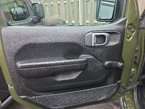 Used 2021 Jeep Wrangler Unlimited Sport AWD/4WD image 10