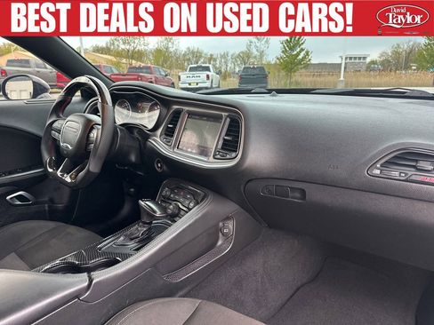 Used 2020 Dodge Challenger R/T Scat Pack RWD image 28