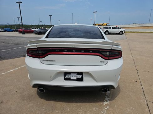 Used 2023 Dodge Charger R/T w/ Plus Group RWD image 5