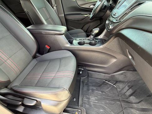 Used 2024 Chevrolet Equinox RS w/ LPO, Floor Liner Package AWD/4WD image 10