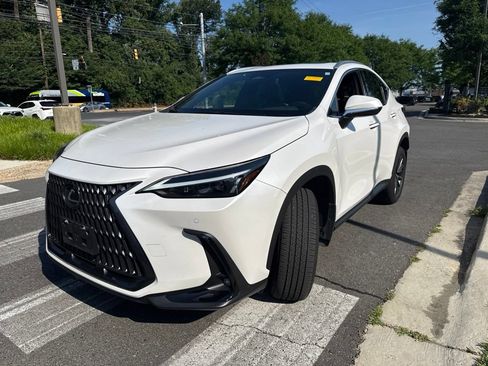Used 2024 Lexus NX 350 AWD image 3