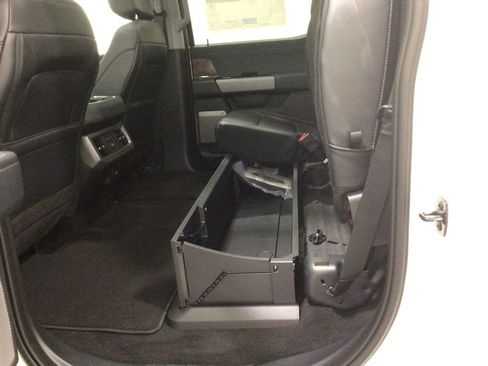 New 2025 Ford F250 Lariat w/ Lariat Ultimate Package image 26