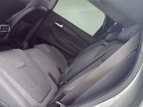 Used 2023 Hyundai Santa Fe SEL image 12