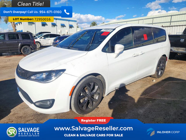 Used 2020 Chrysler Pacifica Touring w/ S Appearance Package FWD image 1