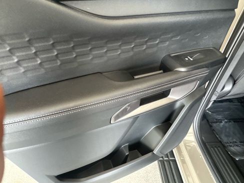 Used 2025 Ford Ranger XLT w/ Equipment Group 301A High image 40