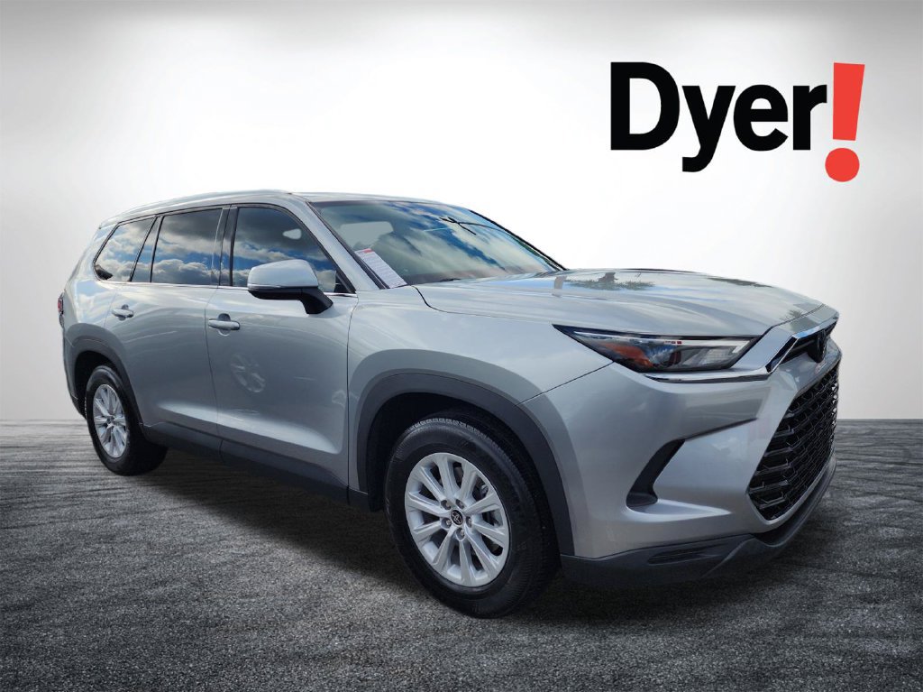 Used 2024 Toyota Grand Highlander FWD image 1