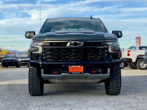 Certified 2025 Chevrolet Silverado 1500 ZR2 image 11
