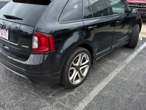 Used 2012 Ford Edge Sport FWD image 2