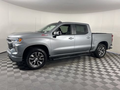 Certified 2025 Chevrolet Silverado 1500 RST AWD/4WD image 6