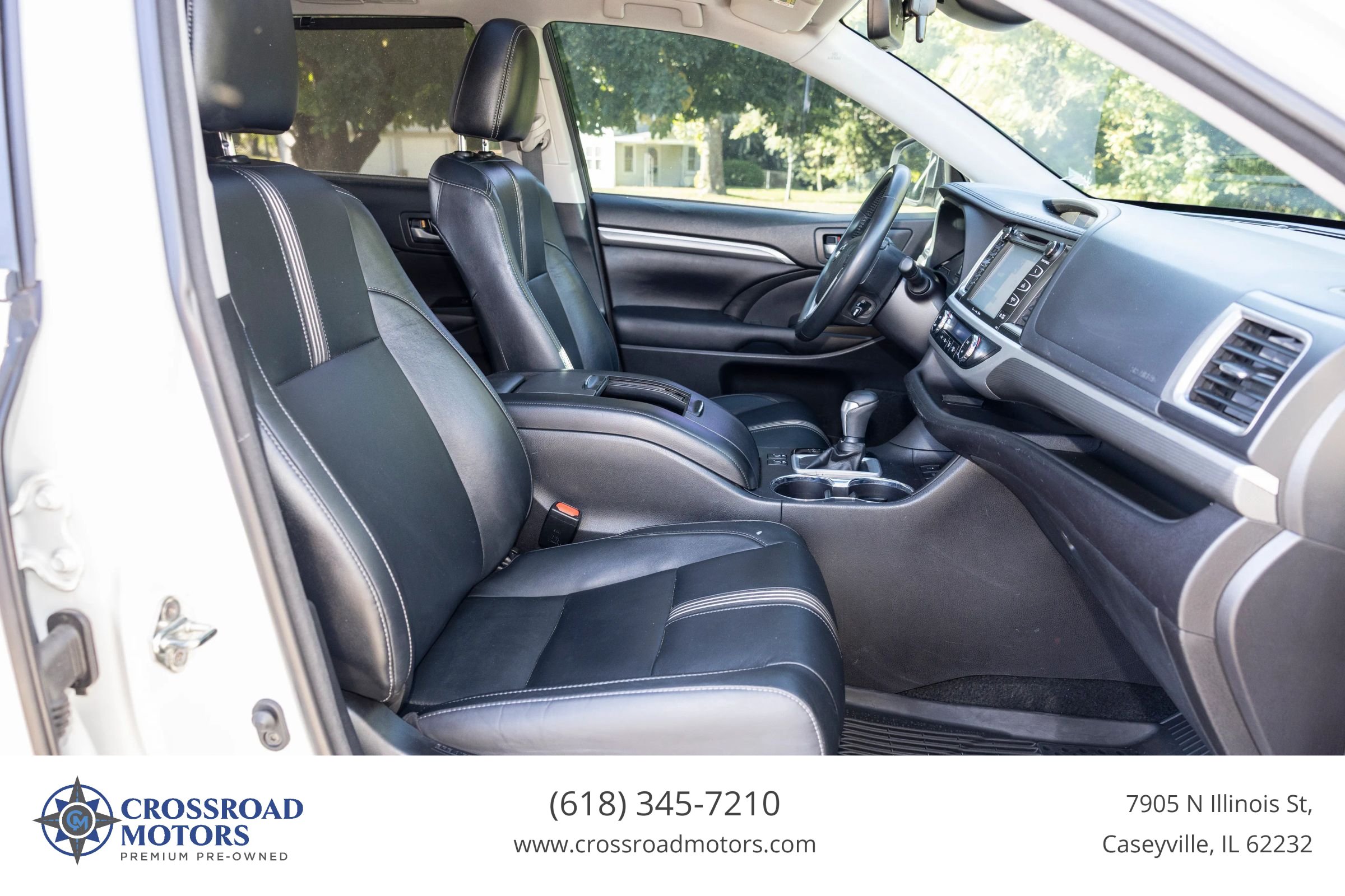 Used 2018 Toyota Highlander SE AWD/4WD image 28