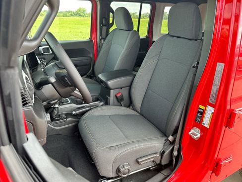 New 2024 Jeep Wrangler Sport S image 11