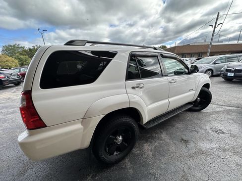 Used 2006 Toyota 4Runner SR5 image 3