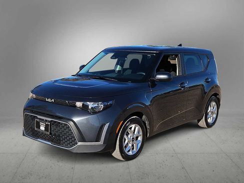 Used 2024 Kia Soul LX w/ Option Group 015 image 4