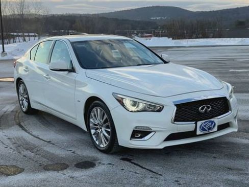 Used 2020 INFINITI Q50 Luxe image 2