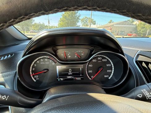 Used 2016 Chevrolet Cruze Premier image 12