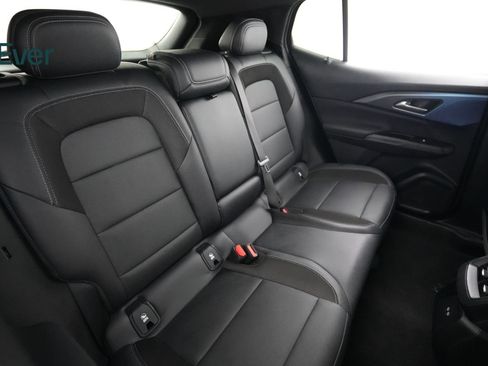 Used 2024 Chevrolet Equinox EV LT FWD image 5