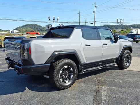 New 2025 GMC Hummer EV 3X w/ Extreme Off-Road Package image 7