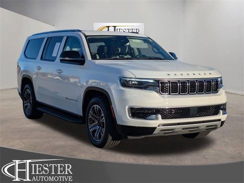 Used 2024 Jeep Wagoneer L Series II w/ Flexible Seating Group image 1