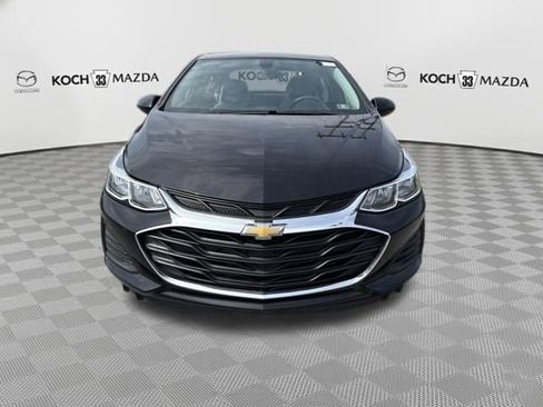 Used 2019 Chevrolet Cruze LS w/ LS Convenience Package image 2