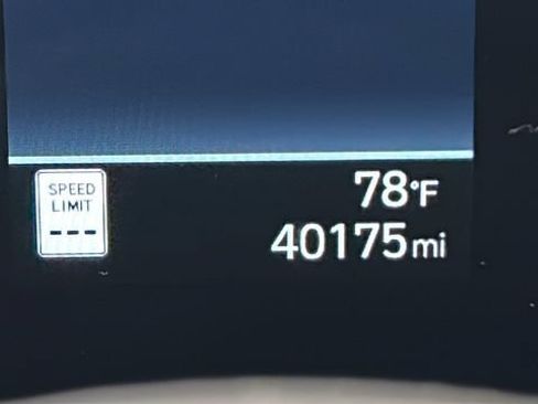 Used 2025 Hyundai Kona SEL AWD/4WD image 19