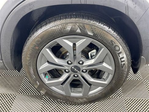 Used 2024 Kia Seltos S image 33