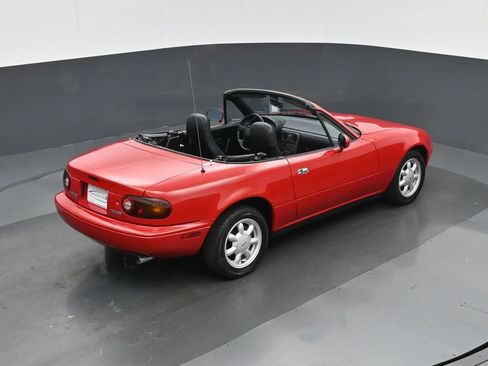Used 1990 MAZDA MX-5 Miata RWD image 38