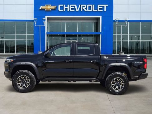 New 2026 Chevrolet Colorado ZR2 w/ Technology Package AWD/4WD image 3