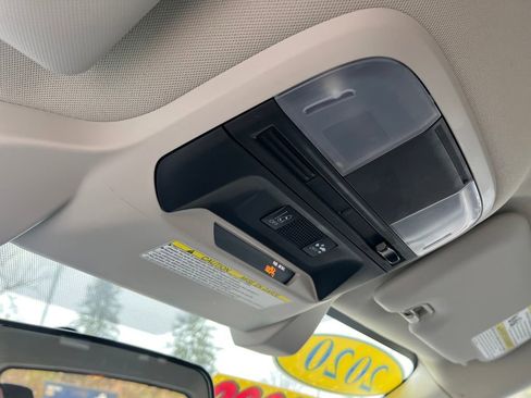 Used 2020 Subaru Impreza 2.0i image 23